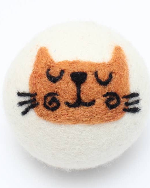 Cat face design on a round white background
