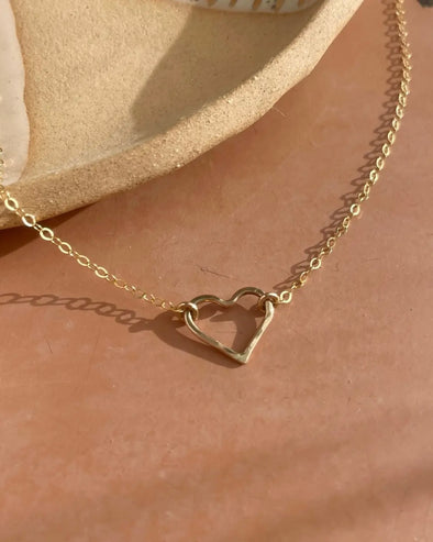 Amour Necklace