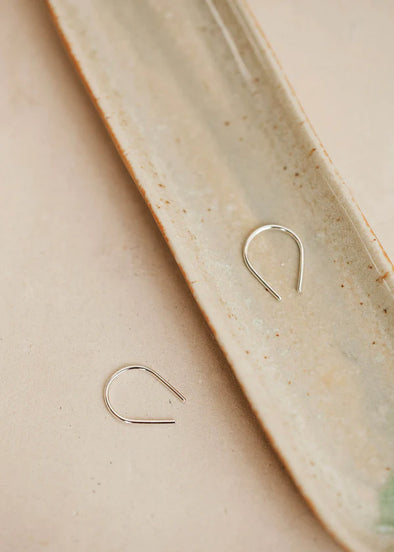 Hello Adorn - Tiny Horseshoe Earrings